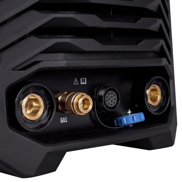 EasyTIG 200XP AC/DC w pakiecie z uchwytem mini SPE 17 - 4m